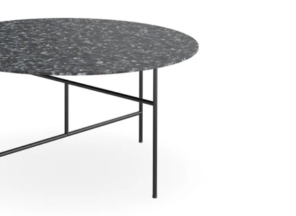 Nesting Design in Two Sizes