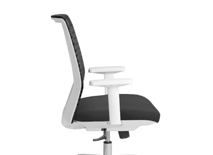Ergonomic Tilt Control
