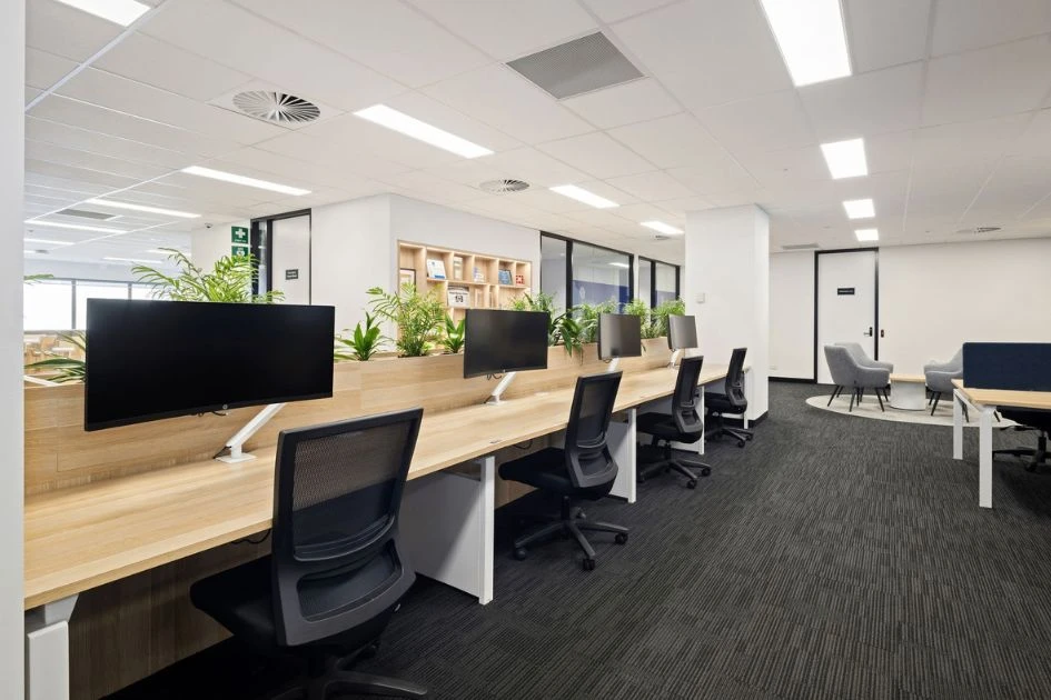 Datacom Office - Datacom Workstations 1