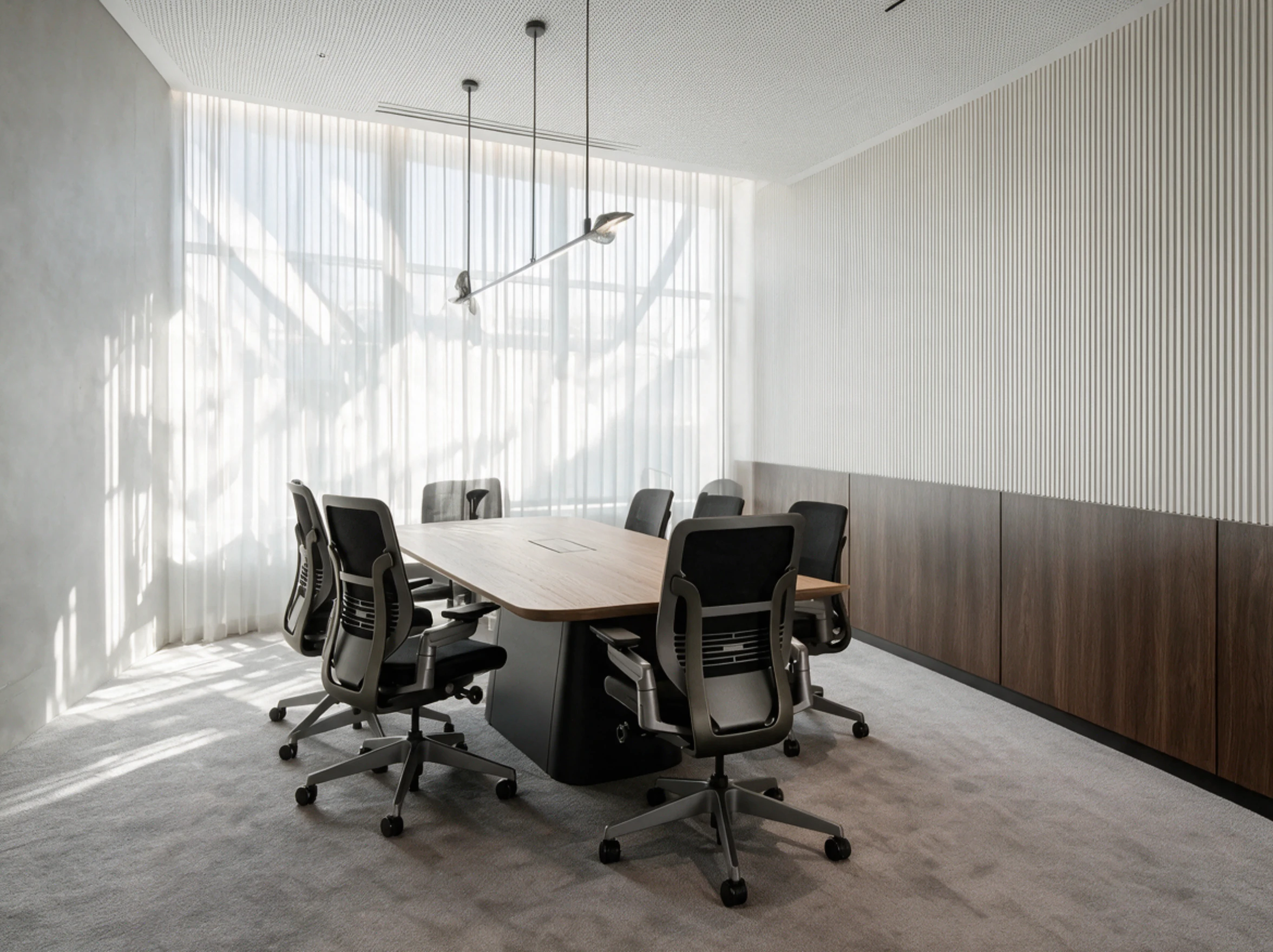 Archi in a meeting room