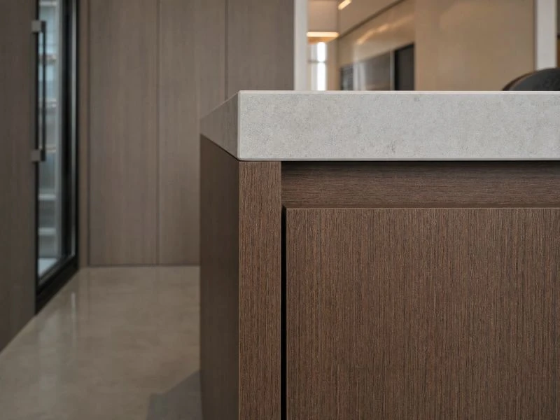 PUR and Laser Edgebanding applications in a commercial kitchen setting